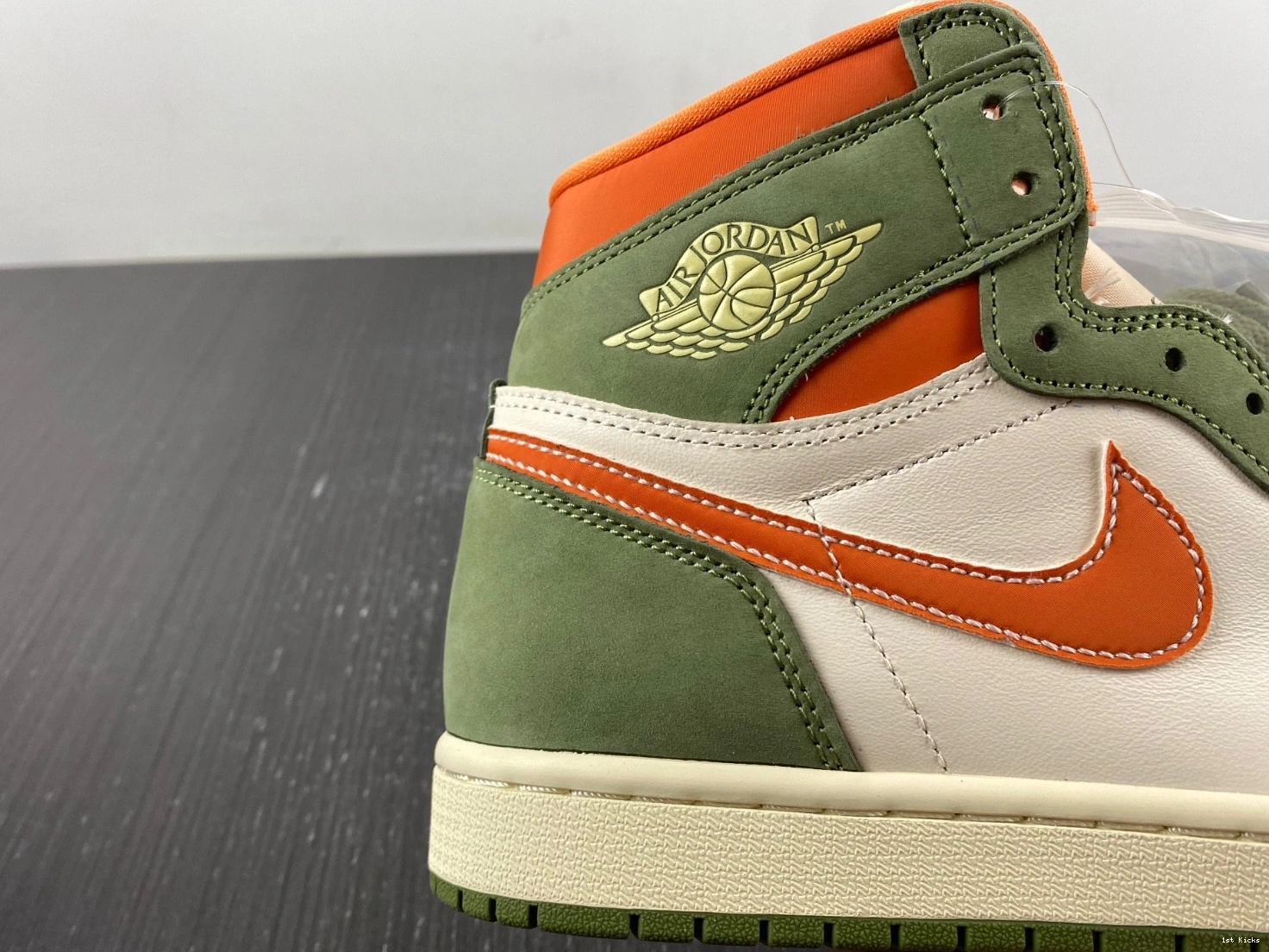 Celadon High Air Jordan OG 1 FB9934-300 0106